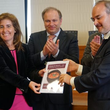 União Europeia entrega hoje certificação da Sopa da Pedra