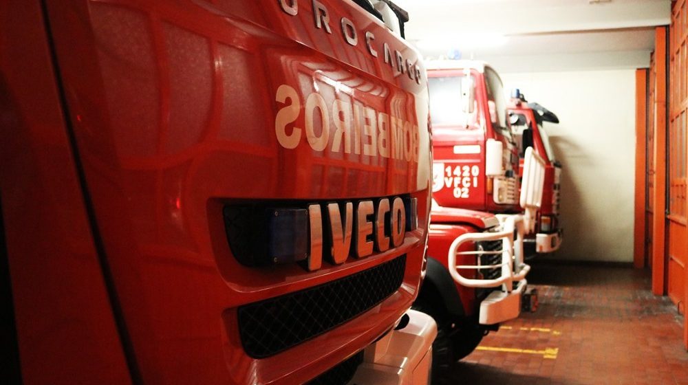 Bombeiros Voluntários de Almeirim socorrem Sara Carreira