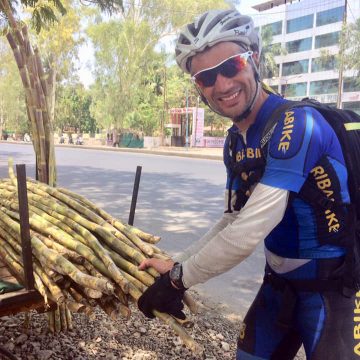 Pedro Bento continua a aventura e já chegou à Índia debaixo de 50 graus