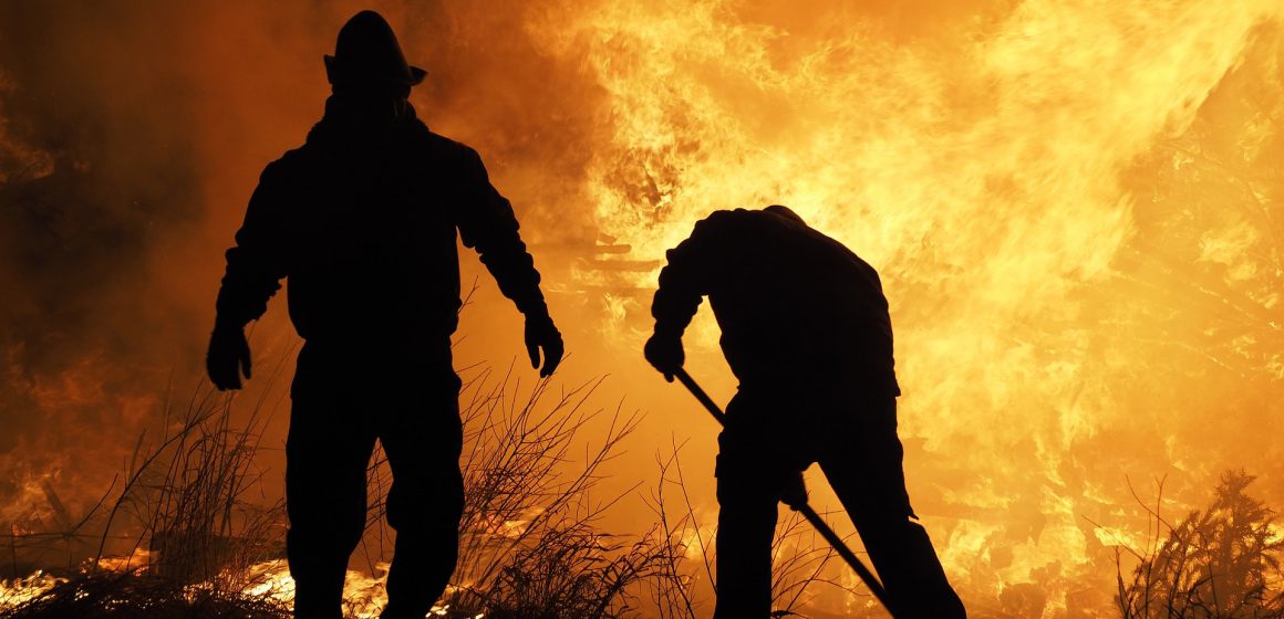 “Há fogo”: Incêndio em Benfica do Ribatejo