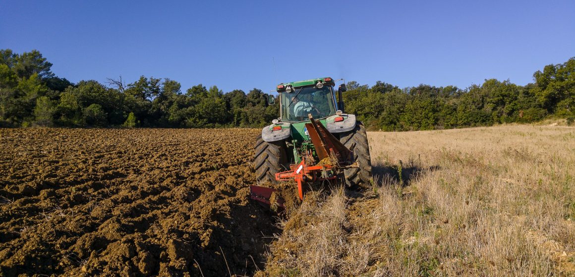 Governo cria apoio de 10 cêntimos por litro para gasóleo agrícola