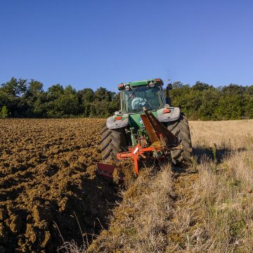 Governo cria apoio de 10 cêntimos por litro para gasóleo agrícola