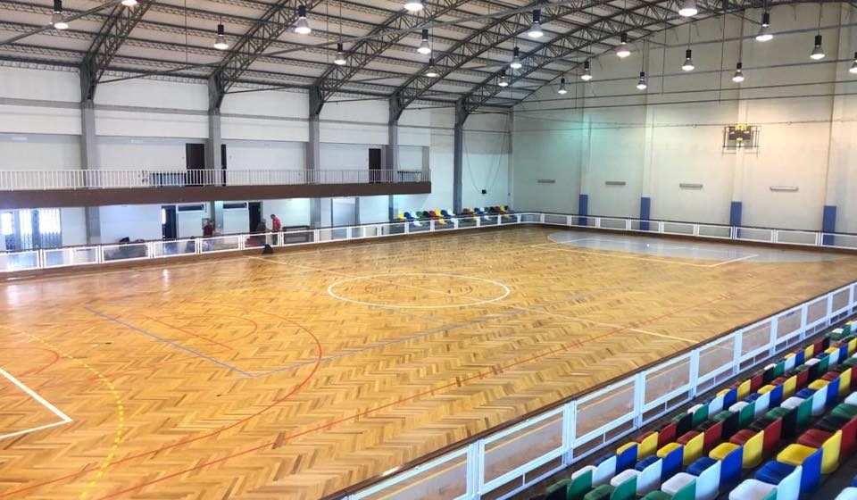 Hóquei, andebol e futsal com data para o regresso