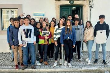 Redação de O Almeirinense foi visitada pelo  8º B, 8º E e 8º H da Febo Moniz