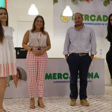 O Almeirinense visita Mercadona