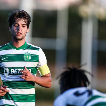 Sporting negoceia renovação de Bragança, avança Jornal A Bola