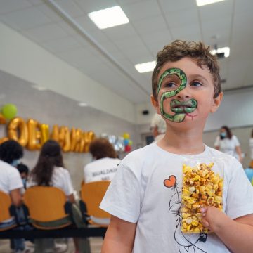 Eduardo recebe prótese