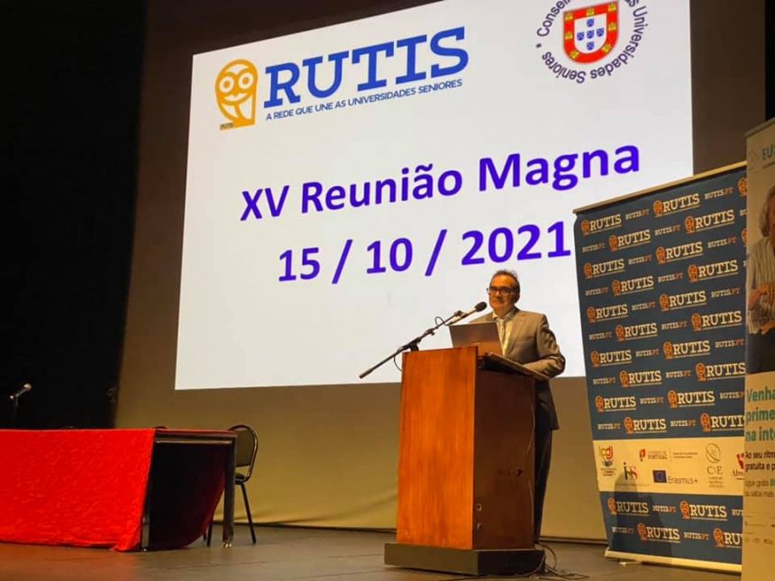 Rutis organiza Reunião Magna