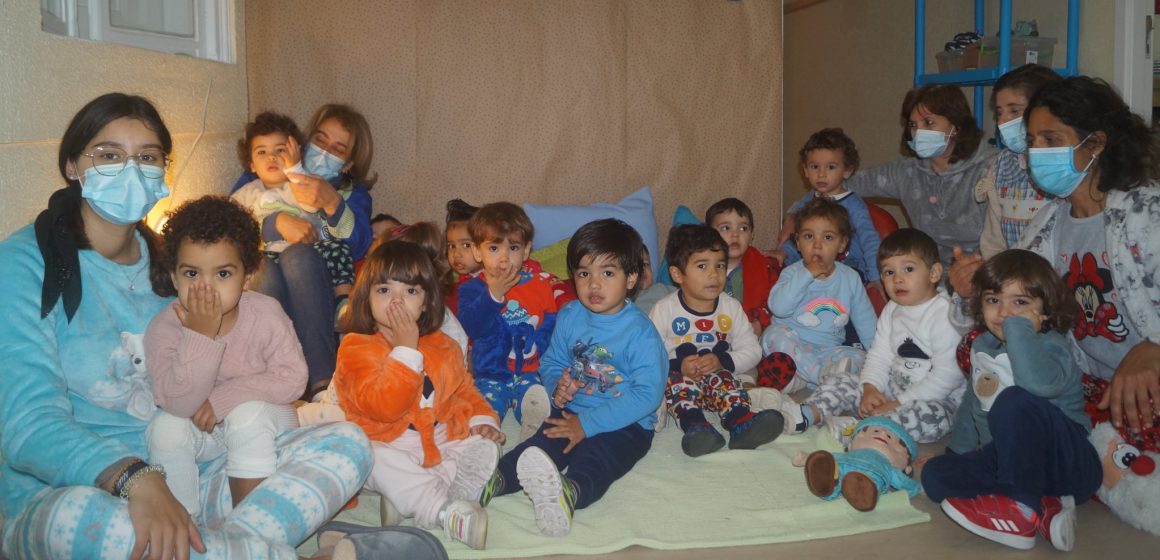 Crianças comemoram Dia Mundial do Pijama