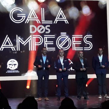 José Luís Maia recebe galardão na Gala dos Campeões