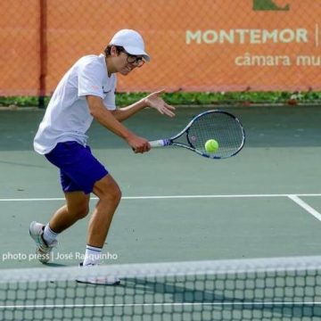 Tenista de Almeirim fica em 4º lugar no Masters Nacional