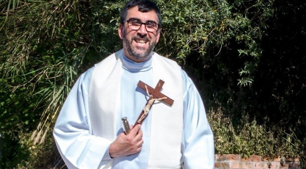 Padre de Benfica do Ribatejo sofre acidente grave no IC2 mas já teve alta
