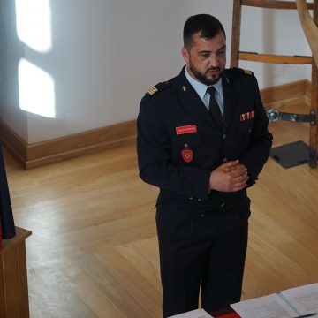 Telmo Ferreira oficializado como novo comandante dos bombeiros de Almeirim