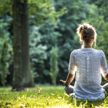 Funcionários da Câmara fazem pausas para ginástica e meditação