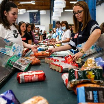 Segurança Social corta apoio alimentar a centenas de famílias