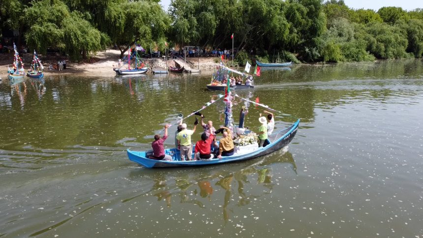 Cruzeiro Religioso e Cultural do Tejo com paragem no Porto dos Cucos