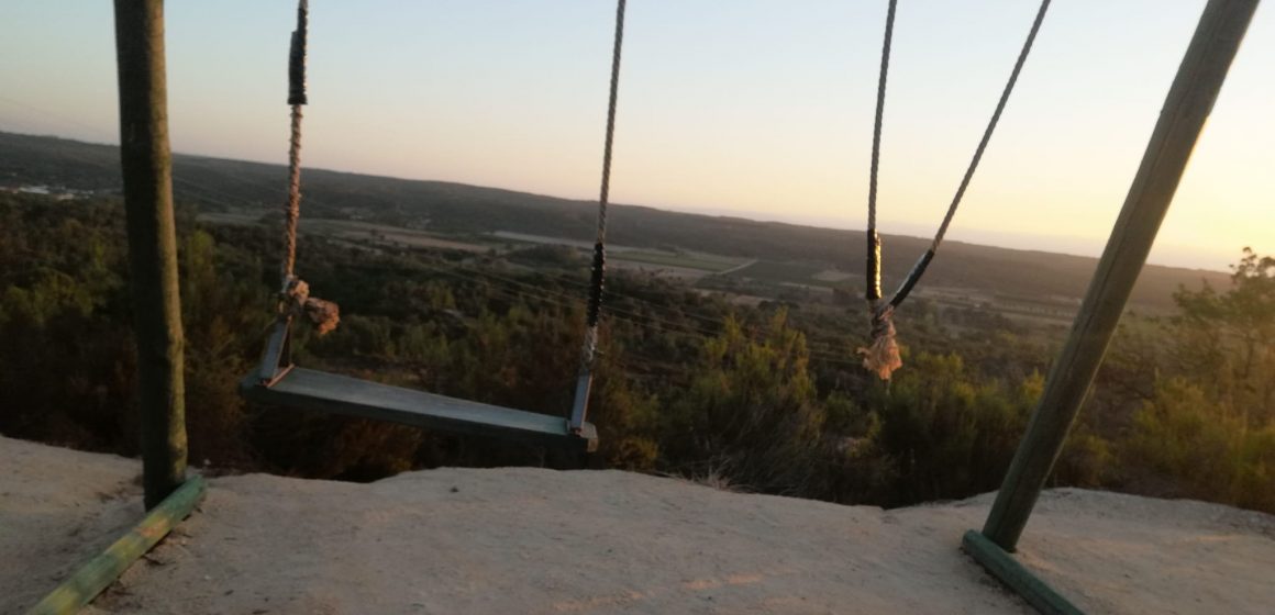 Baloiço panorâmico dos Gagos vandalizado