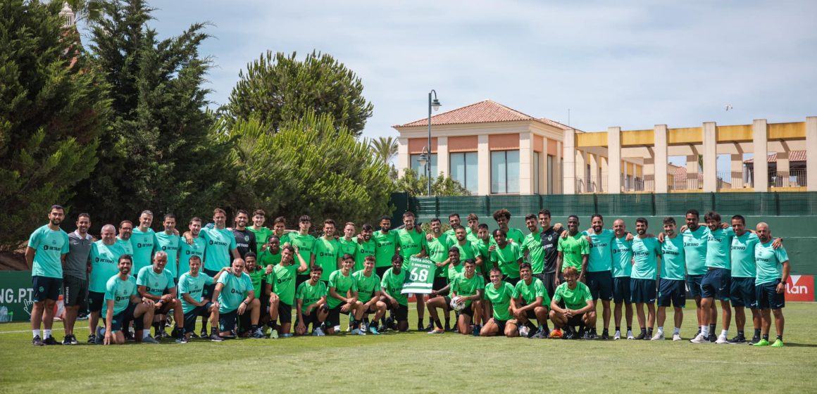 Plantel do Sporting CP manifesta apoio a Daniel Bragança