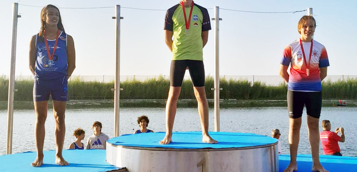 Atletas almeirinenses em destaque no campeonato regional de velocidade de canoagem