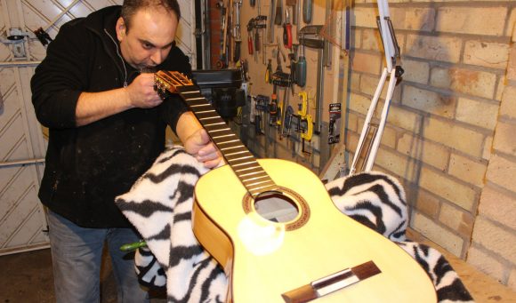 José Marques: O construtor de guitarras de Almeirim