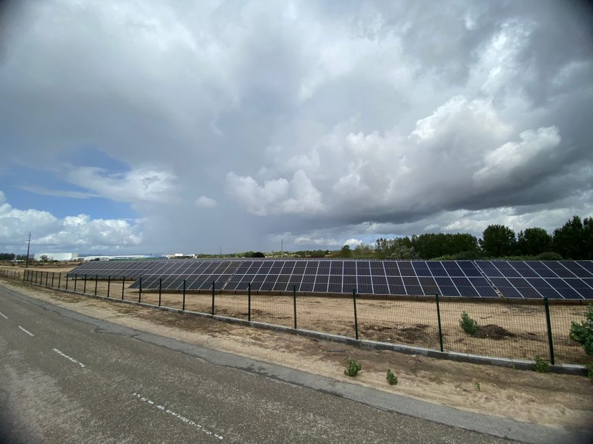 Sumol+Compal termina 2ª fase da central fotovoltaica que já produz 25% da eletricidade usada na fábrica de Almeirim