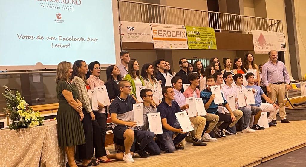 Município distingue os melhores alunos do concelho