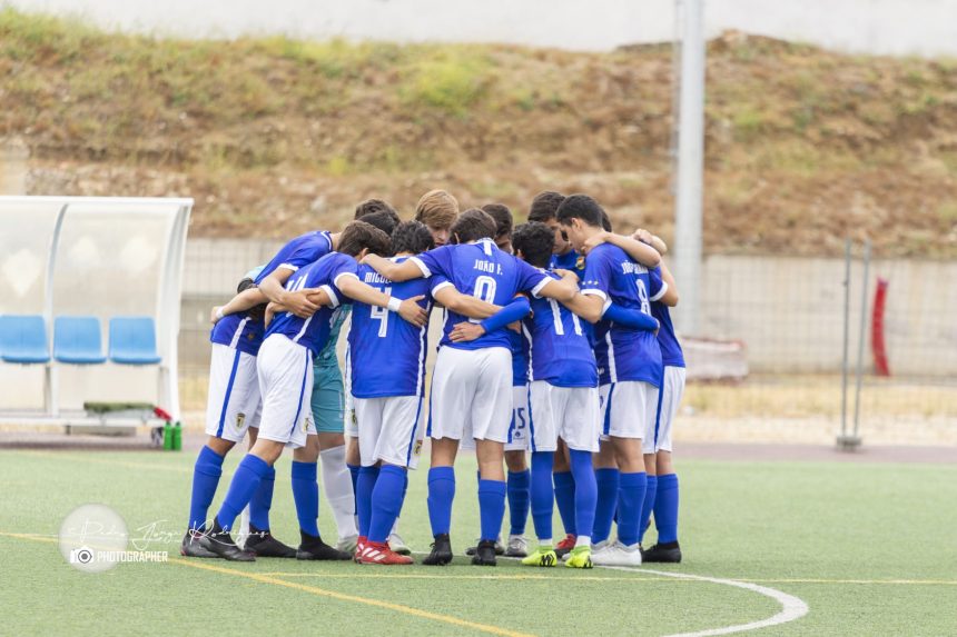 Juvenis do U. Almeirim empatam na receção ao Portimonense