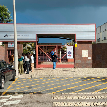 Alunos da Escola Secundária Marquesa de Alorna em protesto