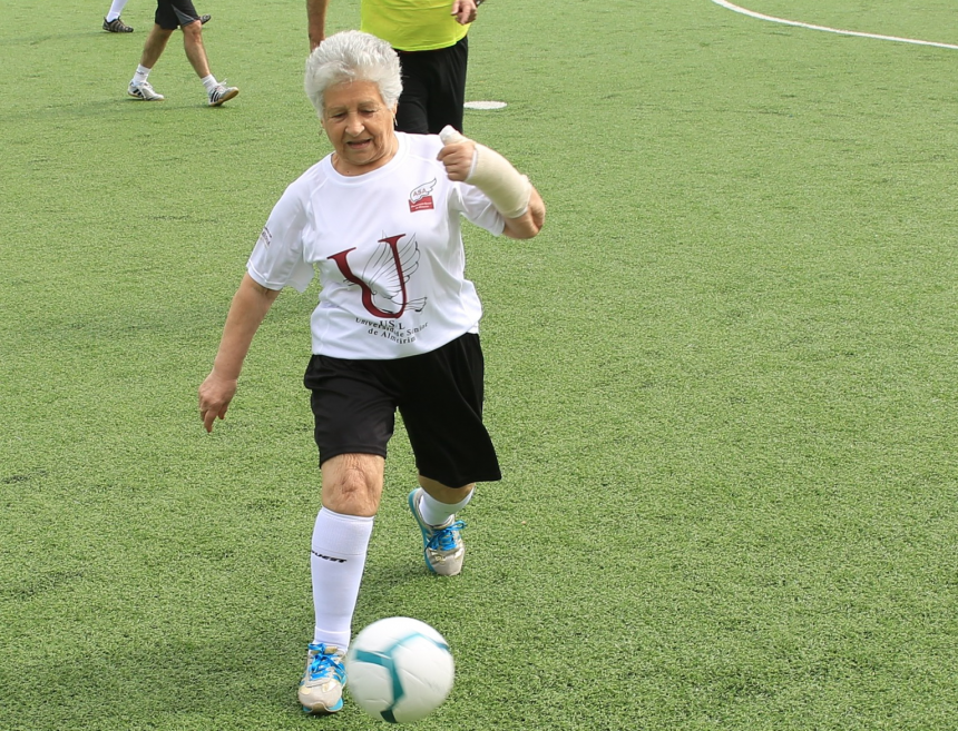 Almeirim recebe torneio de walking football