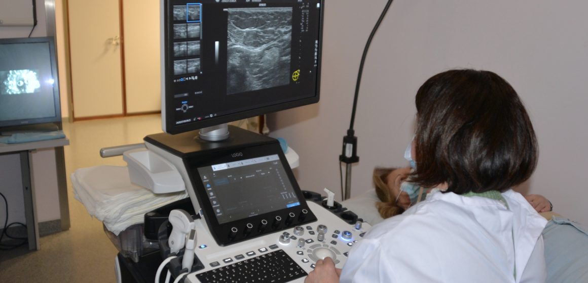 Hospital de Santarém com novo equipamento de ecografia