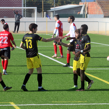 Fazendense vence Águias e aproveita deslizes para se aproximar da liderança do campeonato