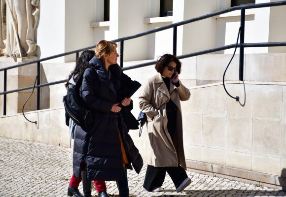 Cristina Branco relatou ao Tribunal memória “penosa” de acidente que vitimou Sara Carreira