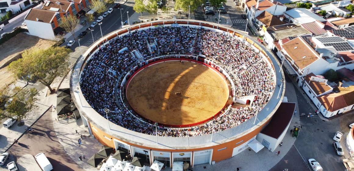 Arena D’Almeirim esgotou