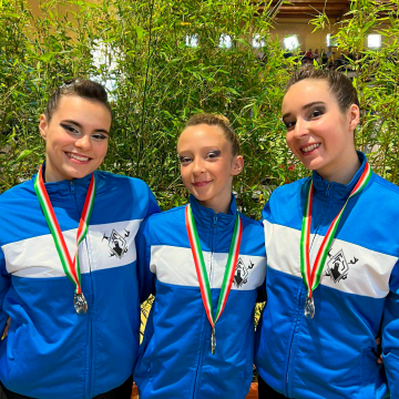 Ginasta almeirinense é vice-campeã nacional de Ginastica Acrobática