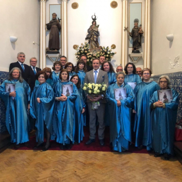 Coro de Almeirim participa no funeral de Luís Aleluia