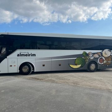 Almeirim investe em mobilidade inclusiva com novo autocarro adaptado