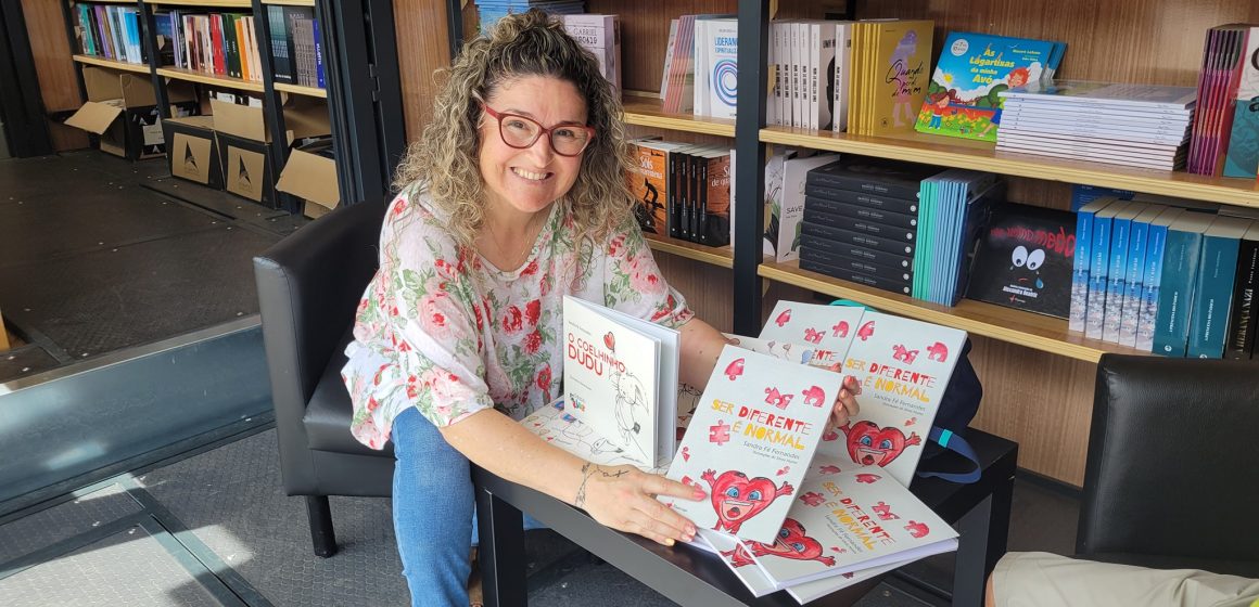 Apresentação do livro “Ser diferente é normal” de Sandra Fé Fernandes