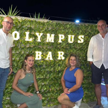 Olympus Bar inaugura nova esplanada