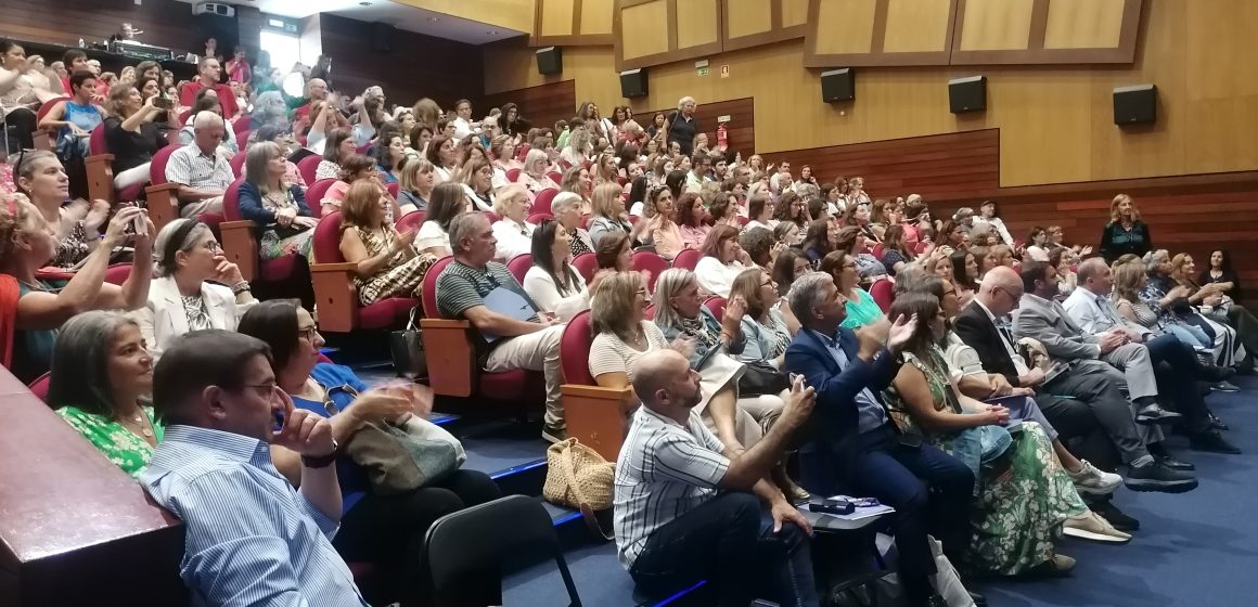 Seminário da educação a decorrer no Cineteatro em Almeirim