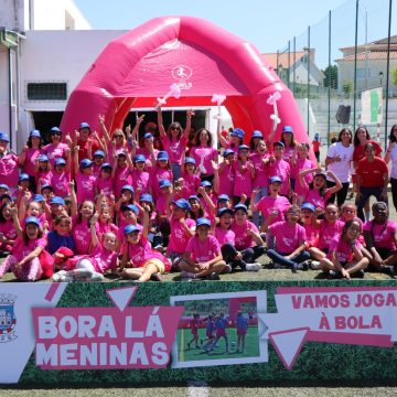 “Bora Lá Meninas, Vamos Jogar à Bola” adiado em Almeirim