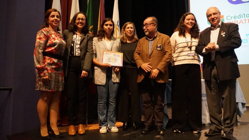 Rotary Club de Almeirim premeia três alunos e oferece oito bolsas de estudo