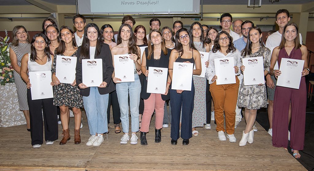Mais de 150 alunos do concelho distinguidos com o Prémio Dr. António Cláudio (c/fotos)