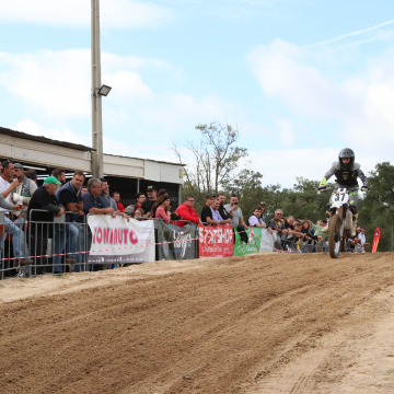 Pilotos e adeptos das motorizadas marcam presença no 1º Troféu de Nacional de Resistência Motos 50cc