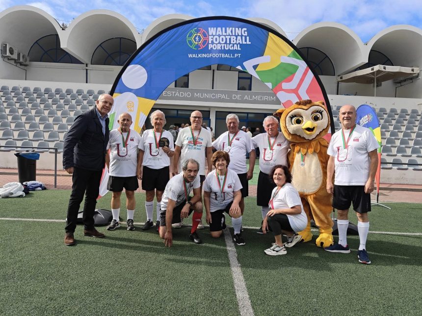 Torneio de Walking Football reuniu centena e meia de seniores em Almeirim