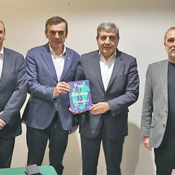 “Pais e Atletas no Futebol – um estudo sobre comportamentos” em livro