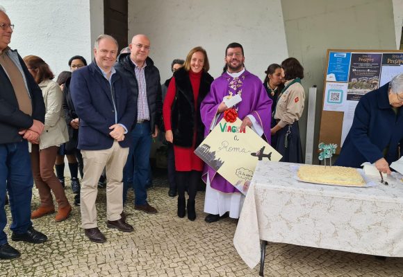 Padre Bruno recebe viagem a Roma