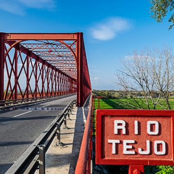 Trânsito cortado na Ponte da Chamusca