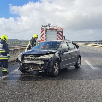 Despiste provoca um ferido na Ponte Salgueiro Maia