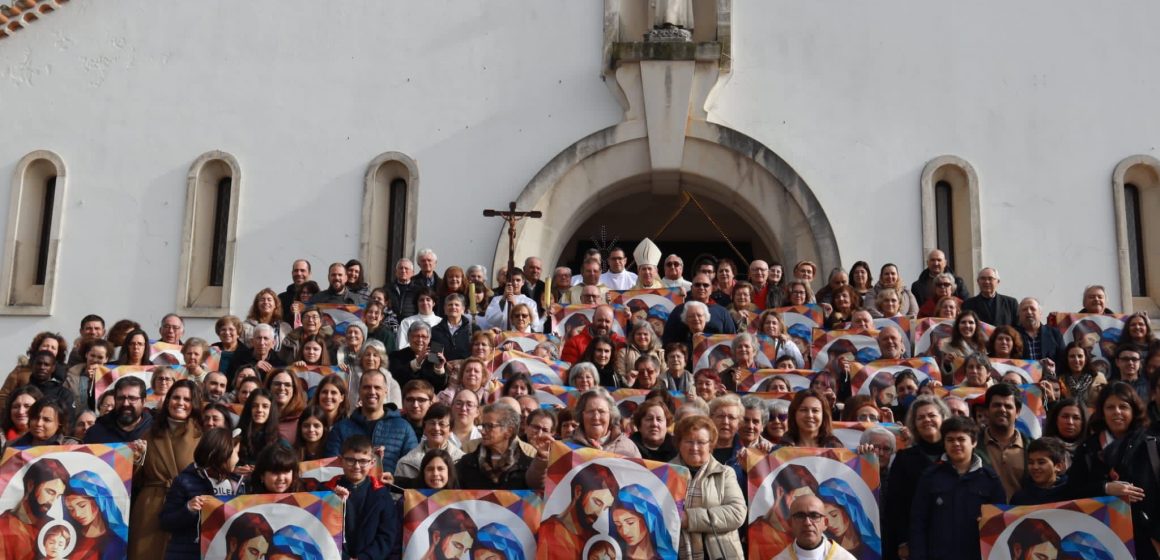 Diocese de Santarém celebra lançamento de estandarte da Sagrada Família