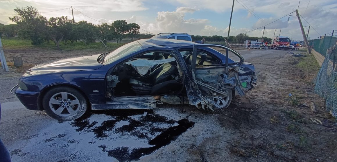 Despista-se e abandona local do acidente em Fazendas de Almeirim